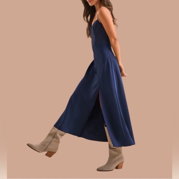 NWT Altar’d State Evalina satin maxi dress, size M - Picture 4 of 11